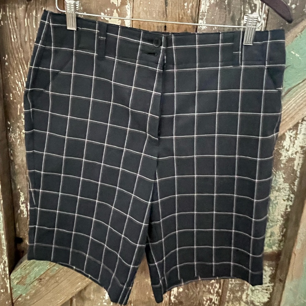 Kate Lord golf shorts size 10